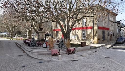 Revalorisation de la Place Jean Santini